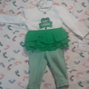 Girls outfit by carter